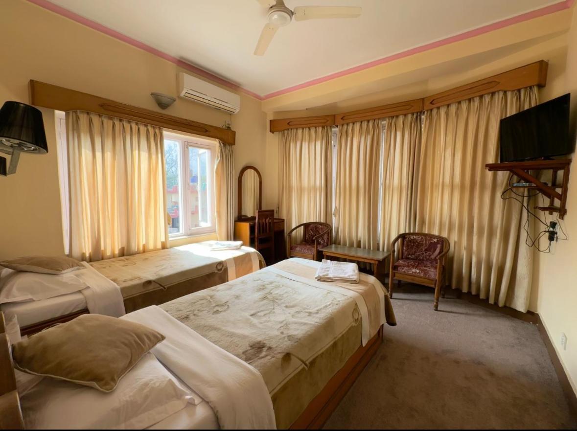 Green Tara Hotel Pokhara Ngoại thất bức ảnh