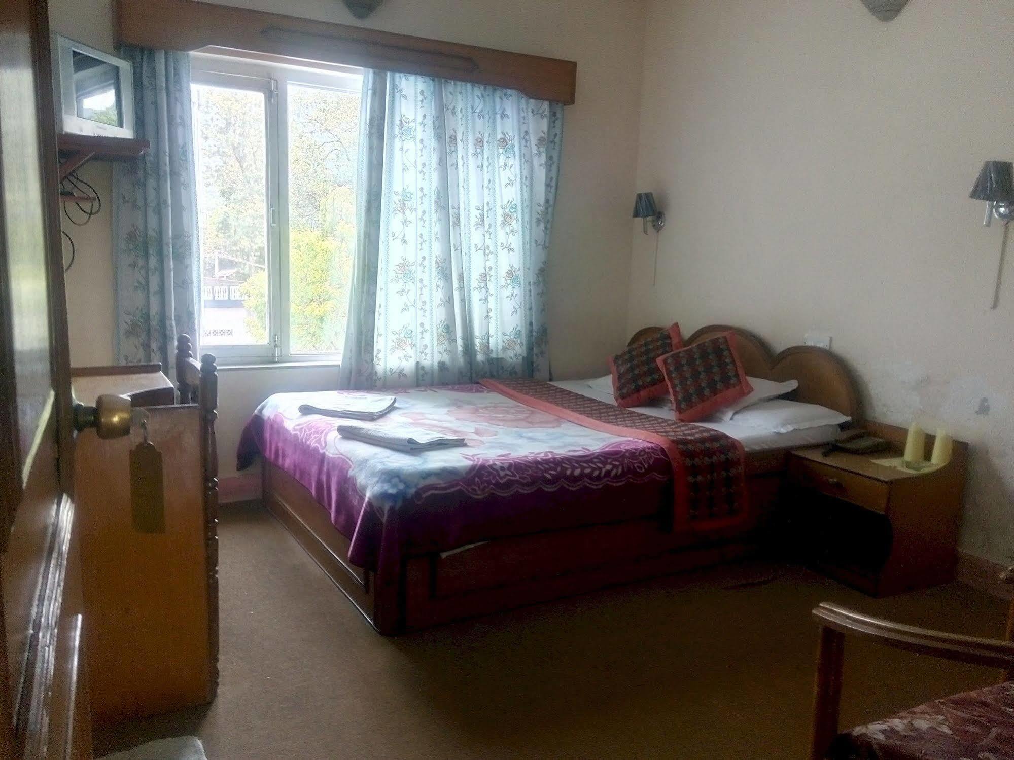 Green Tara Hotel Pokhara Ngoại thất bức ảnh